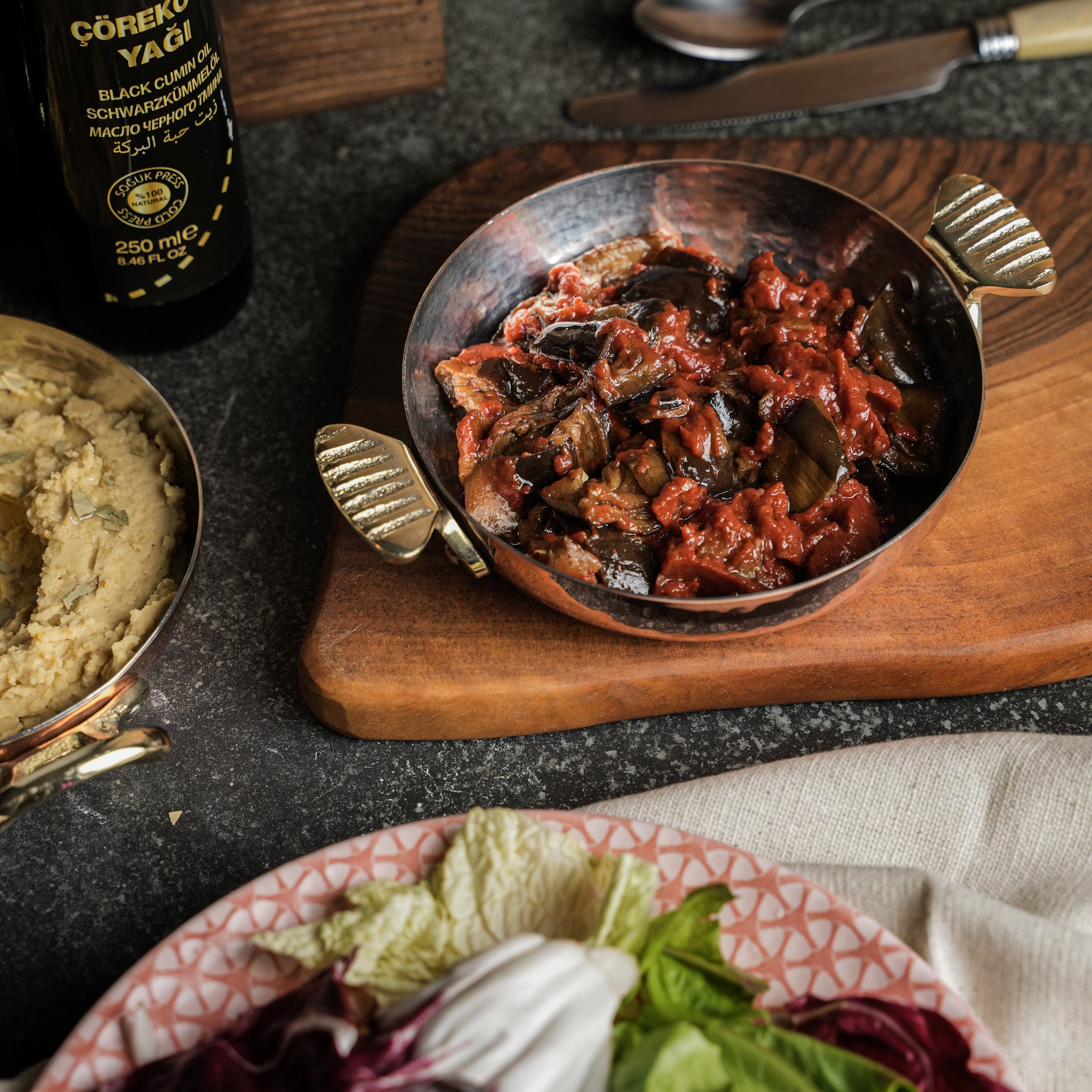 Handcrafted Copper Pan with Fish-Shaped Brass Handles – Traditional Turkish Sahan